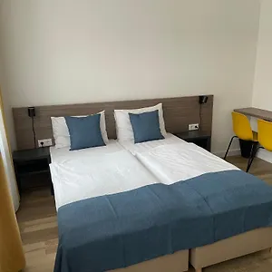 Otel Res
