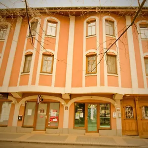 Kemencés Csárda és Panzió Vendégház Hajdúszoboszló