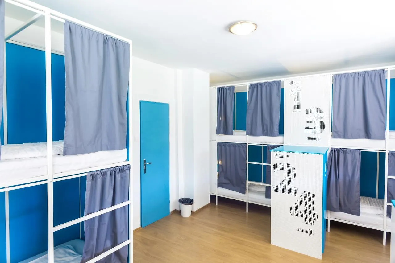 Wow City Hostel Будапешт