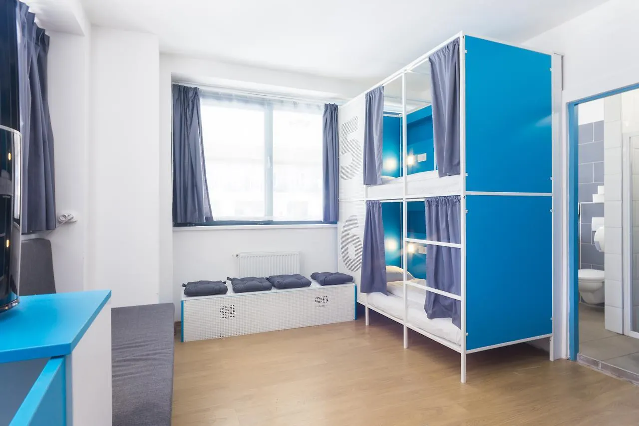 Wow City Hostel Βουδαπέστη 0*,  Ουγγαρία