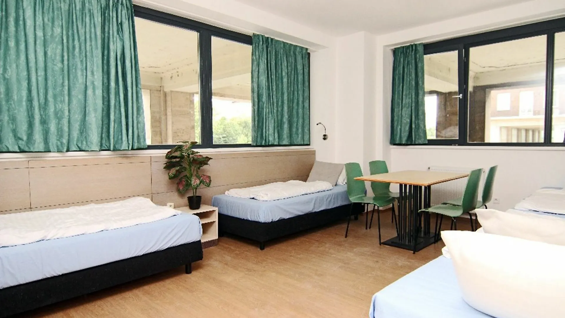 Wow City Hostel Βουδαπέστη